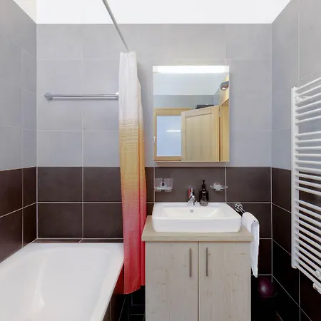 Cristal De Neige Luxury & Jacuzzi